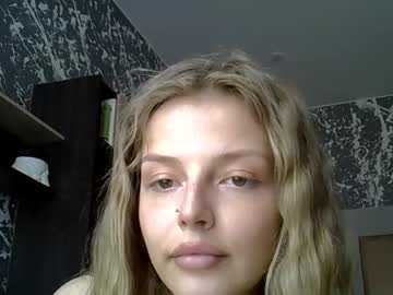 See _luna777 online Now @ camswhore.com
