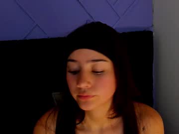 See Alejita699 online Now @ camswhore.com