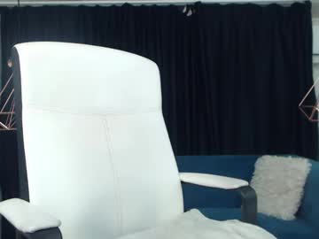 See Andrahart_ online Now @ camswhore.com