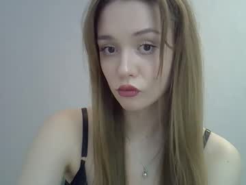 See Annetie online Now @ camswhore.com