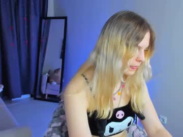 See Annie_xbaby online Now @ camswhore.com