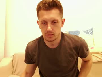 See Arromwilliam90 online Now @ camswhore.com