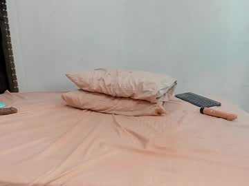 See Ayna_brown online Now @ camswhore.com