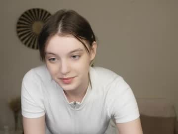 See Cant_fool_heart online Now @ camswhore.com