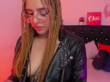 See Carole_ks online Now @ camswhore.com