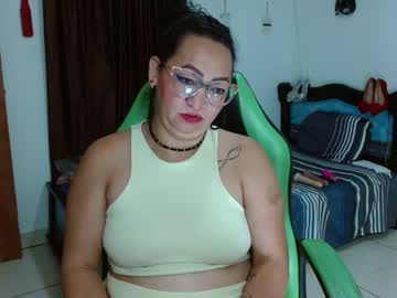 See Cataleya_ardiente1 online Now @ camswhore.com