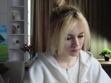 See Catecrago online Now @ camswhore.com