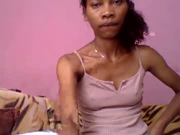 See Cynthia009946756 online Now @ camswhore.com
