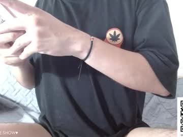 See Donkeyguy92 online Now @ camswhore.com