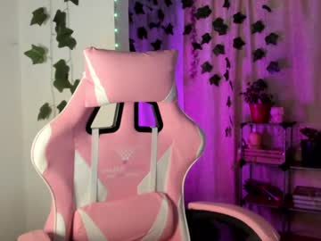 See Elizabethots01 online Now @ camswhore.com