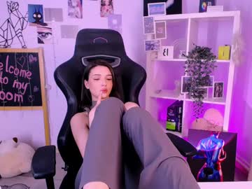 See Emmakeam_ online Now @ camswhore.com