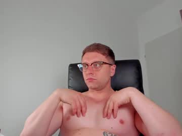 See Findomguyxxx online Now @ camswhore.com