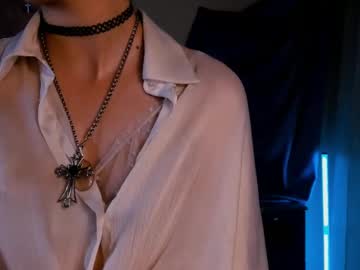 See Floranesli01 online Now @ camswhore.com