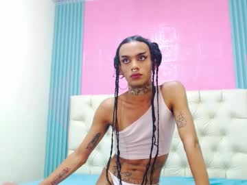 See Foxy_ella online Now @ camswhore.com