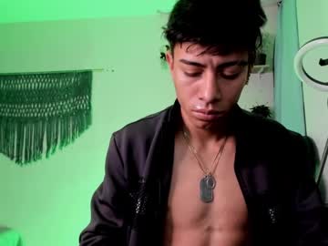 See Game__over420 online Now @ camswhore.com