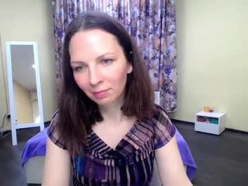 See Gracefullady online Now @ camswhore.com
