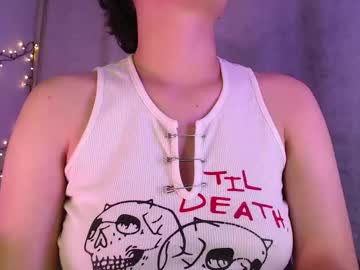See Jero_harper1 online Now @ camswhore.com