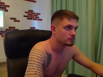 See Kavinakul online Now @ camswhore.com