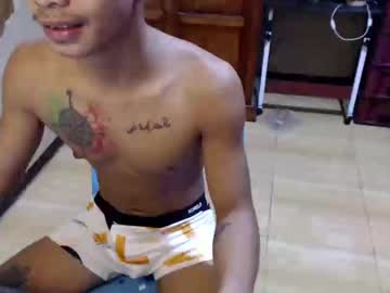 See Kingscock18 online Now @ camswhore.com