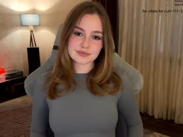 See Ksenomi online Now @ camswhore.com