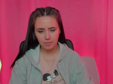 See Lunalinee online Now @ camswhore.com