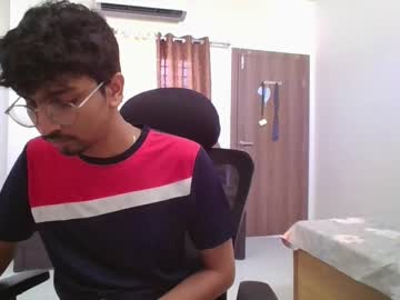 See Maskboyz2004 online Now @ camswhore.com
