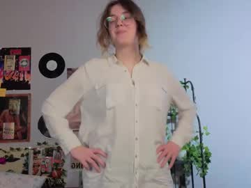 See Meganblewett online Now @ camswhore.com