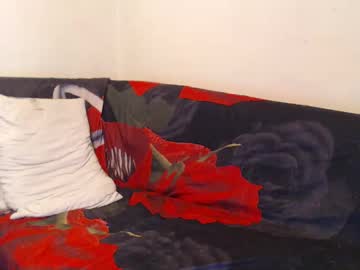See Mikyzazo online Now @ camswhore.com