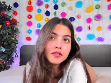 See Milana_crystal_ online Now @ camswhore.com