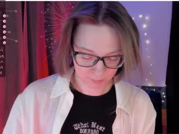 See Moon__girl online Now @ camswhore.com