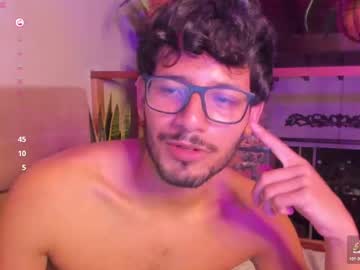 See Nicolasrodrii online Now @ camswhore.com