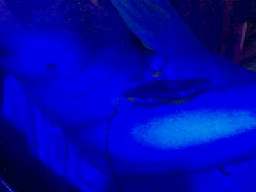 See Randybater8in online Now @ camswhore.com