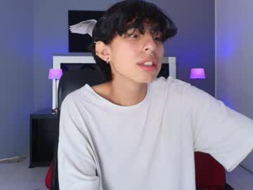 See Ryo_fem online Now @ camswhore.com