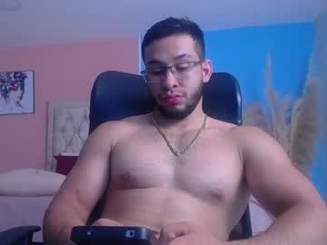 See Santi_camboy online Now @ camswhore.com