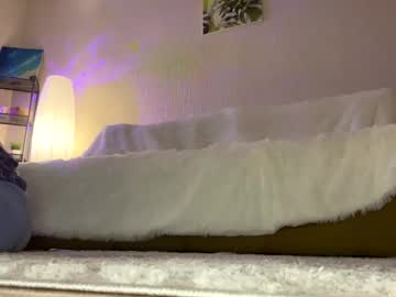 See Save_the_qween online Now @ camswhore.com