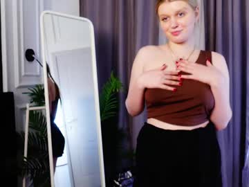 See Scarlet_enchantress online Now @ camswhore.com