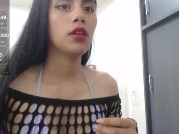 See Soy_mabby online Now @ camswhore.com