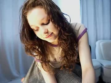 See Tender_beauty online Now @ camswhore.com