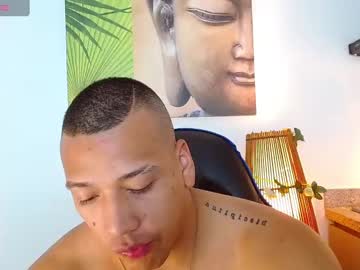 See Tom_muscle1 online Now @ camswhore.com