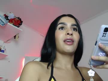 See Valeria032 online Now @ camswhore.com