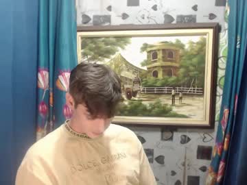 See Whiteboyinasia online Now @ camswhore.com